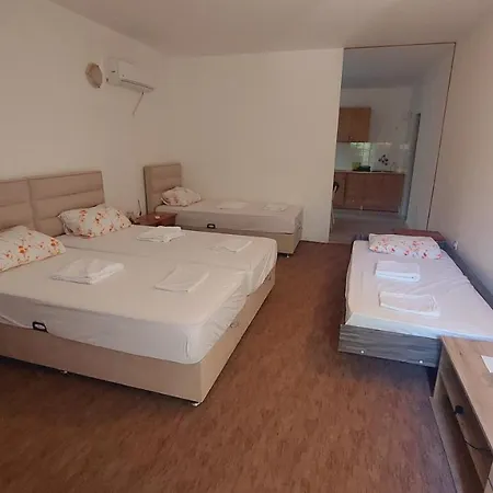 Pensionat Mixe Budva